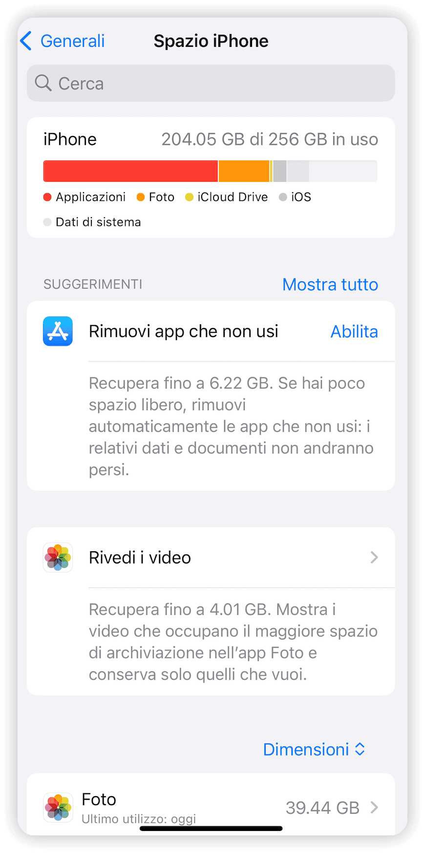 Controlla archiviazione iPhone in Impostazioni